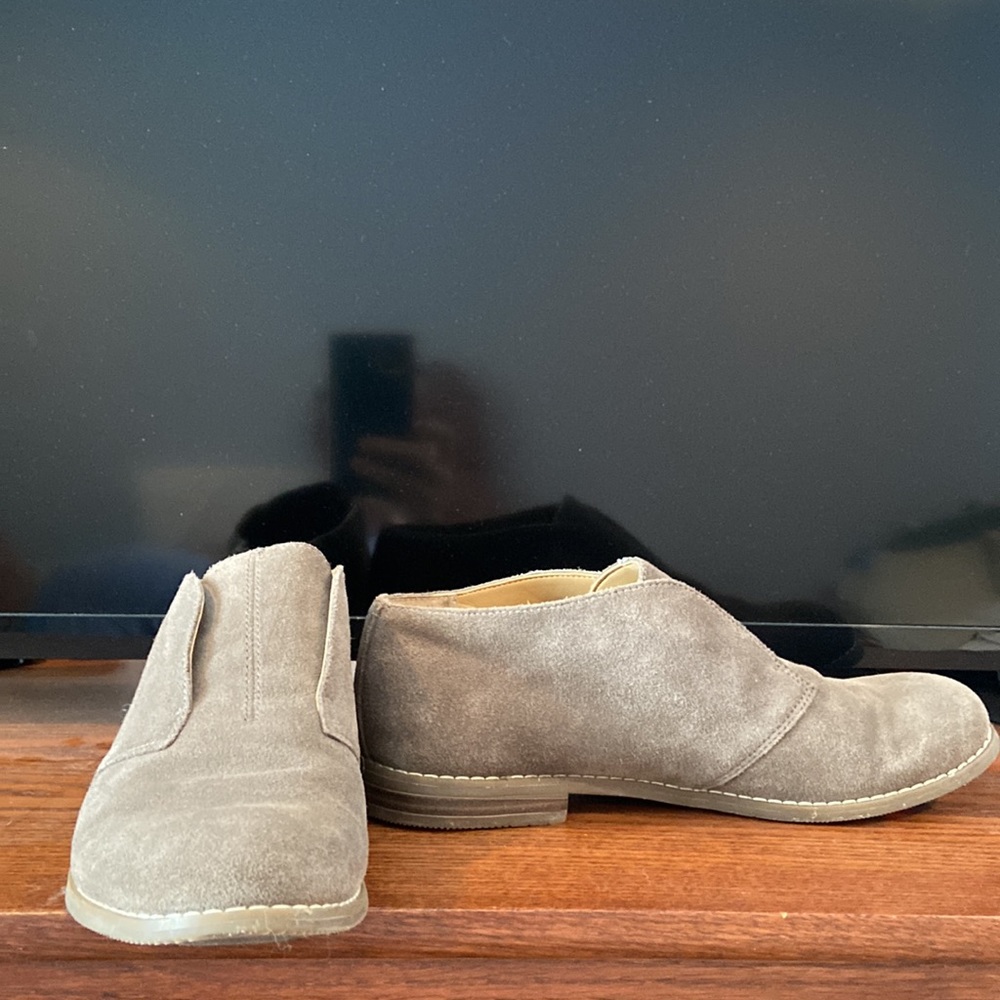 Franco Sarto taupe suede shoes